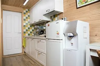 Cheongdam Ladies Guesthouse In Seul 2*,
